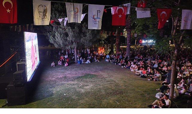Bayraklı’da Açık Hava Sinema Günleri Devam Ediyor