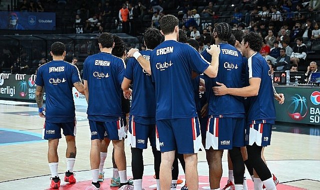 Anadolu Efes, yeni sezonda taraftarı önündeki ilk EuroLeague karşılaşmasına hazır
