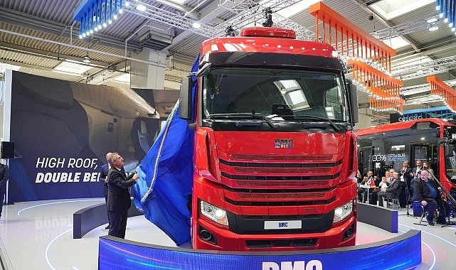 BMC, 560 Beygirlik Yeni PRO L 1856’nın Lansmanını IAA Transportation 2026’da Gerçekleştirdi